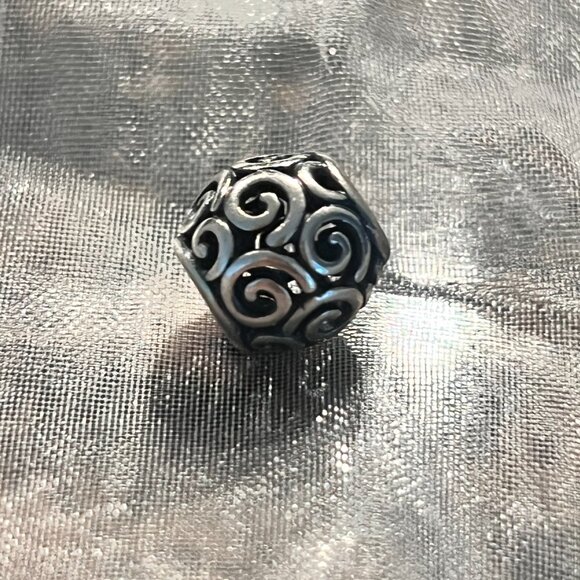 PANDORA Ocean Breeze Charm | RARE | VINTAGE - Picture 3 of 5
